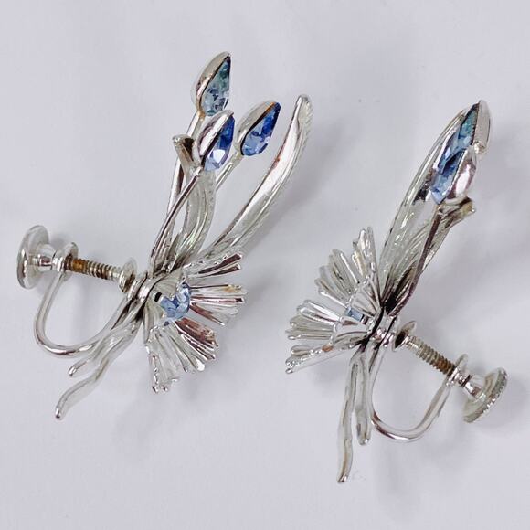 Vintage Mid Century Floral Spray Earrings Silver Tone Blue Rhinestone Screwback - Picture 12 of 13